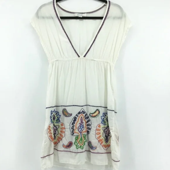 Aerie Cute Tunic. Embroidered boho/shirk. Adorable. Size Medium. - Picture 1 of 8